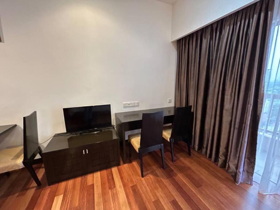 New-Sunwaylagoonfamilysuite-Highest Floor-2-4Pax-Netflix-Balcony-Superfastinternet Petaling Jaya Zewnętrze zdjęcie